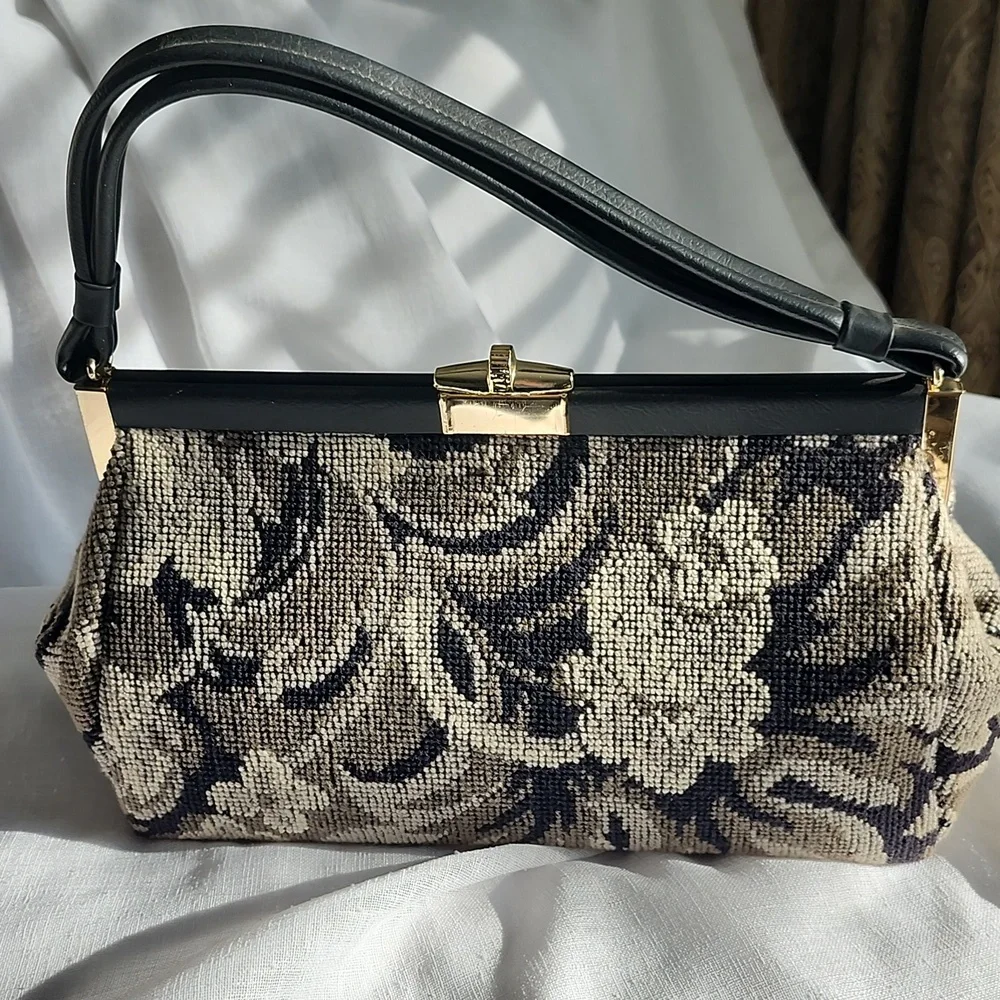 Vintage 1950's Ex Condition Black & Cream Tapestry Handbag, $75